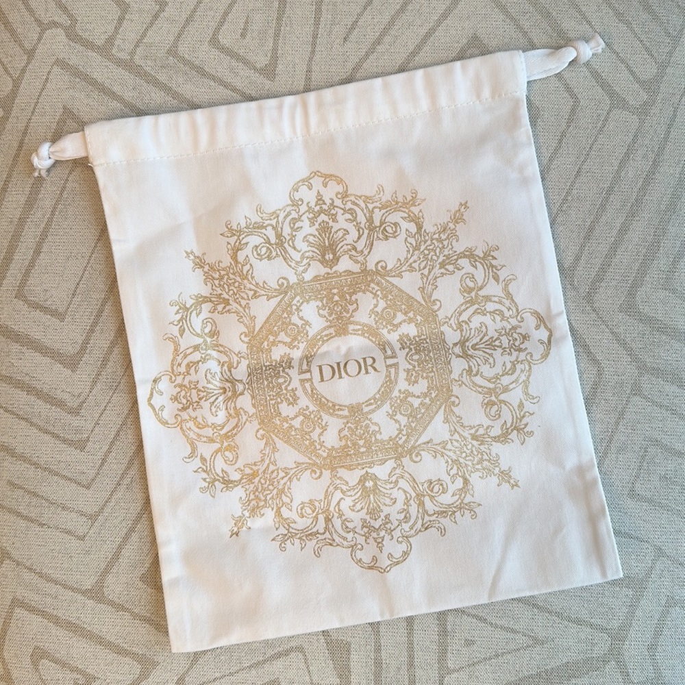 LARGE DIOR GOLD POUCH